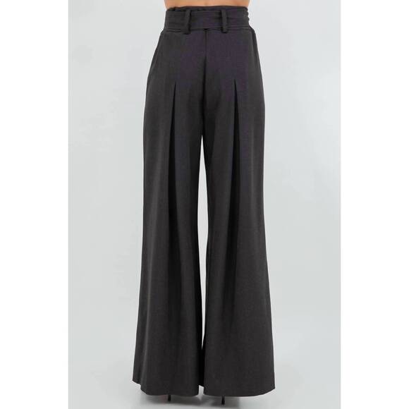 NEW WHITEROOM+CACTUS marie claire pleated trousers in black - Picture 2 of 7